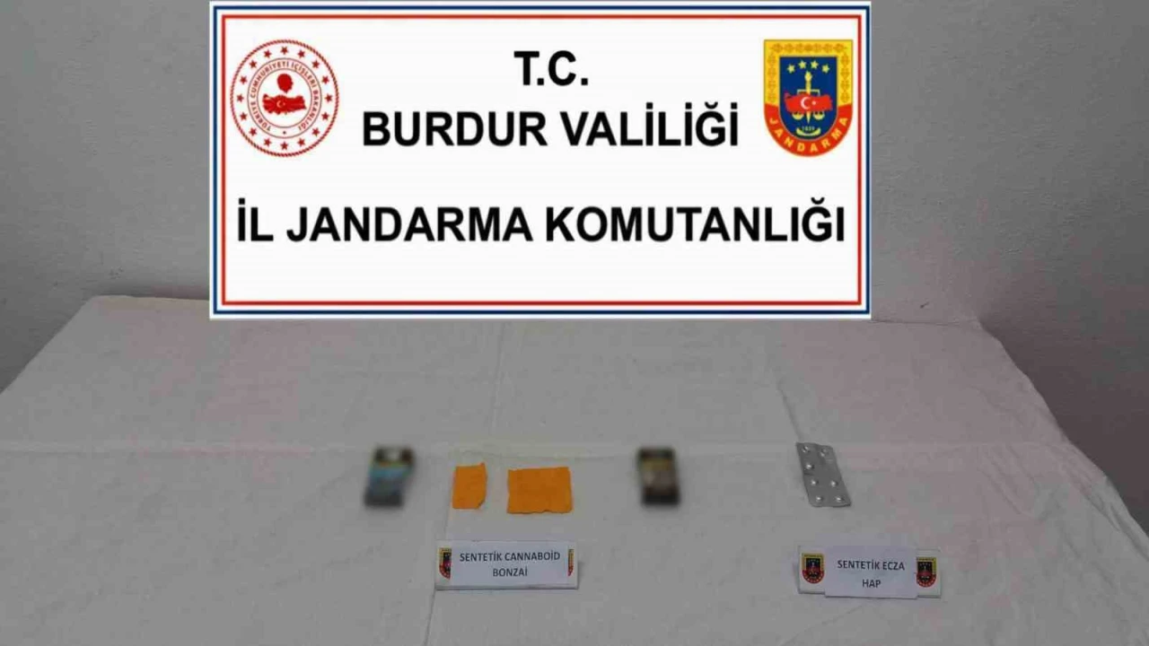 Burdurda jandarmanın uyuşturucu operasyonunda yakalanan 2 şüpheli adli kontrolle serbest bırakıldı