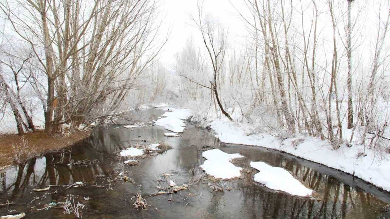 Kahramanmaraşta yağan kar görsel şölen oluşturdu