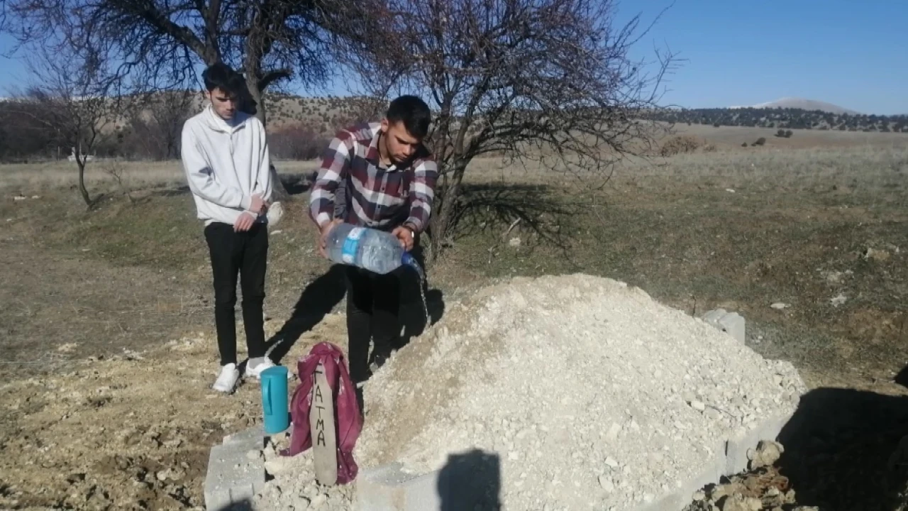 28 yaşındaki genç anne, işkence görüp boğazından bıçaklanarak vahşice öldürüldü