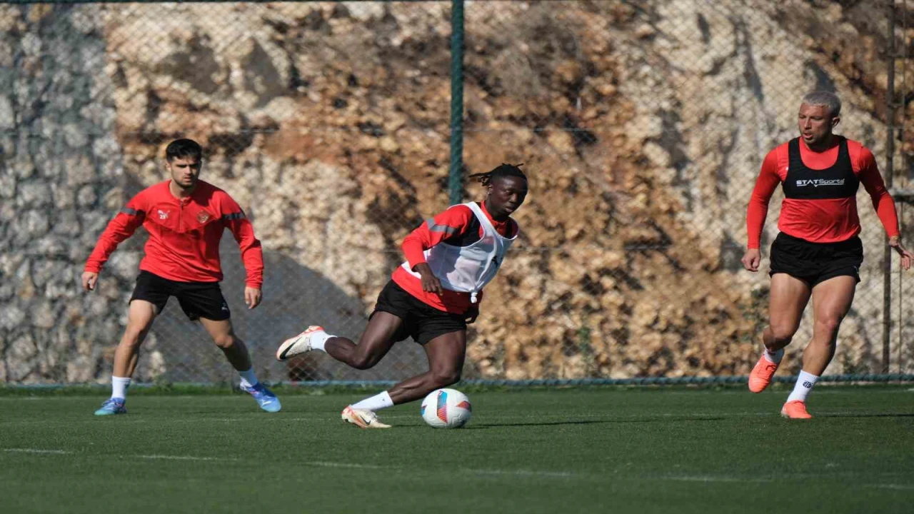 Atakaş Hatayspor, Antalyaspor maçı hazırlıklarını sürdürdü