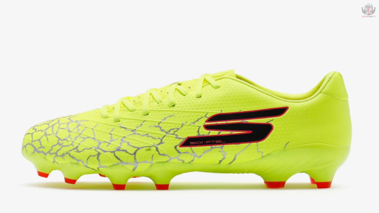 Krampon ve Spor Ayakkabı Trendleri: Skechers ile Tarzınızı Yükseltin