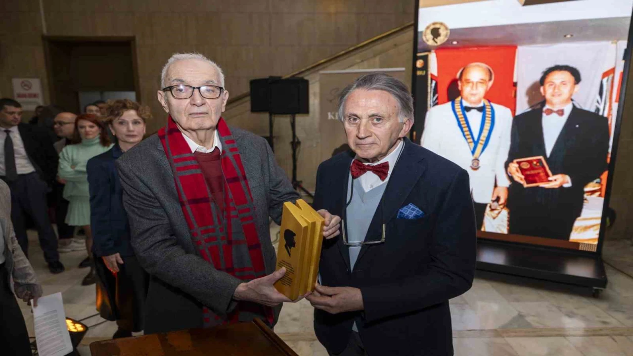 5. Şinasi Develi Mersin Kent Ödülü, Fazıl Tütünere verildi