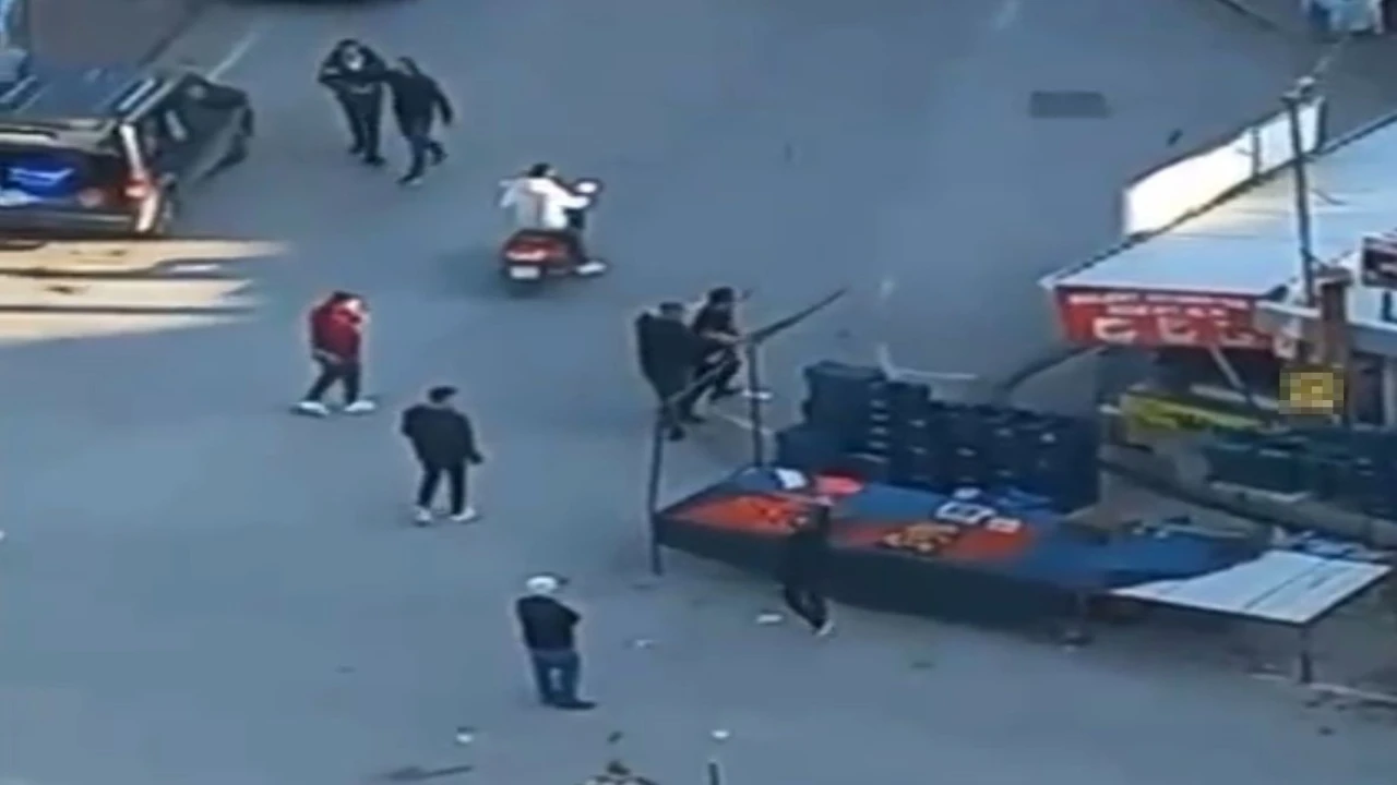 Adanada restorana silahlı saldırı: 3 yaralı