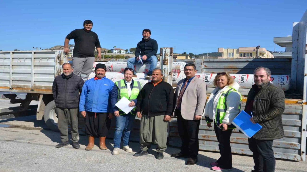 Afette zarar gören üreticiye sera naylonu desteği