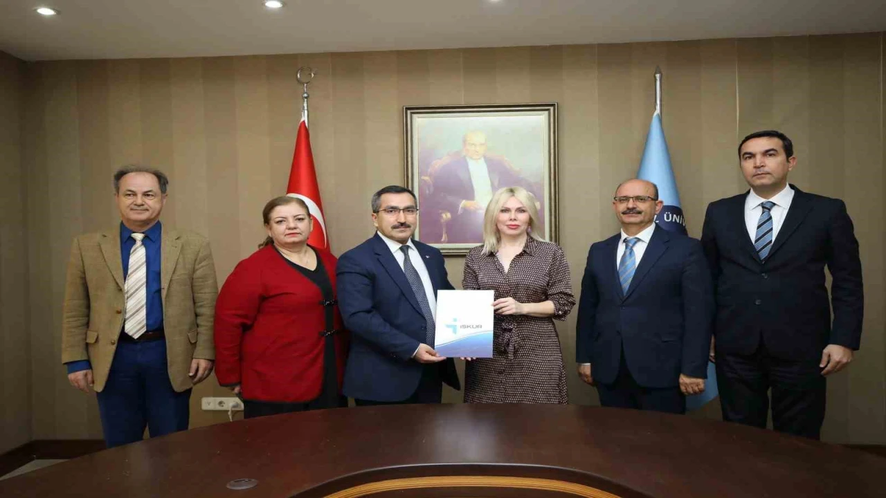 Akdeniz Üniversitesinde İŞKUR Gençlik Programı başlıyor