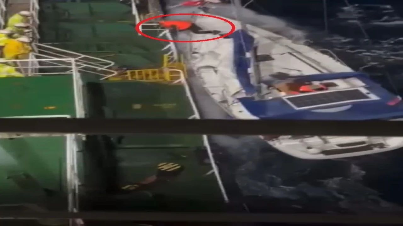 Antalya Körfezinde fırtınaya yakalanan teknede can pazarı