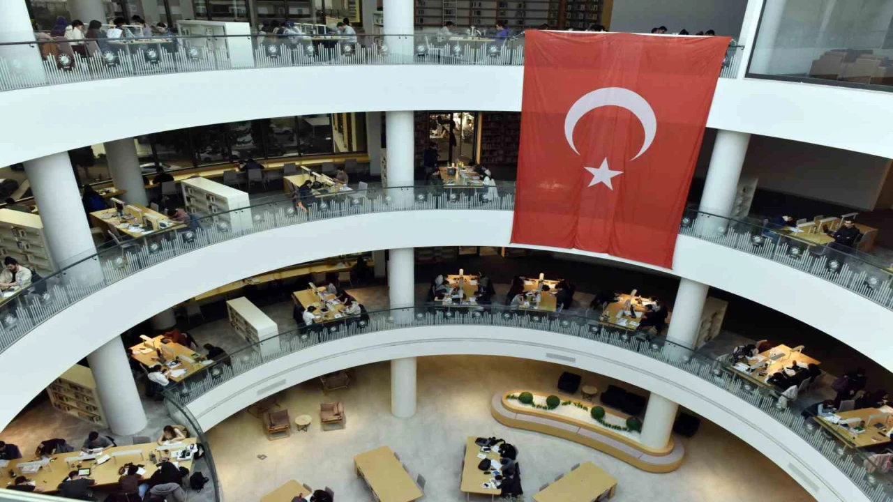 Antalya Kütüphanesi 2024te 1 milyondan fazla ziyaretçiyi ağırladı