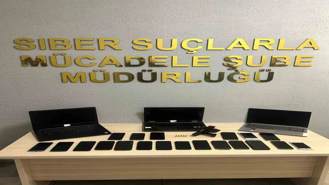 Antalyada yasa dışı bahis ve dolandırıcılık operasyonu: 21 tutuklama