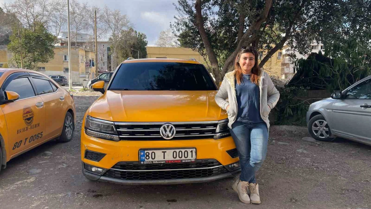 Babasının hasta olmasıyla direksiyona geçen taksici Eminenin hayali tır şoförü olmak