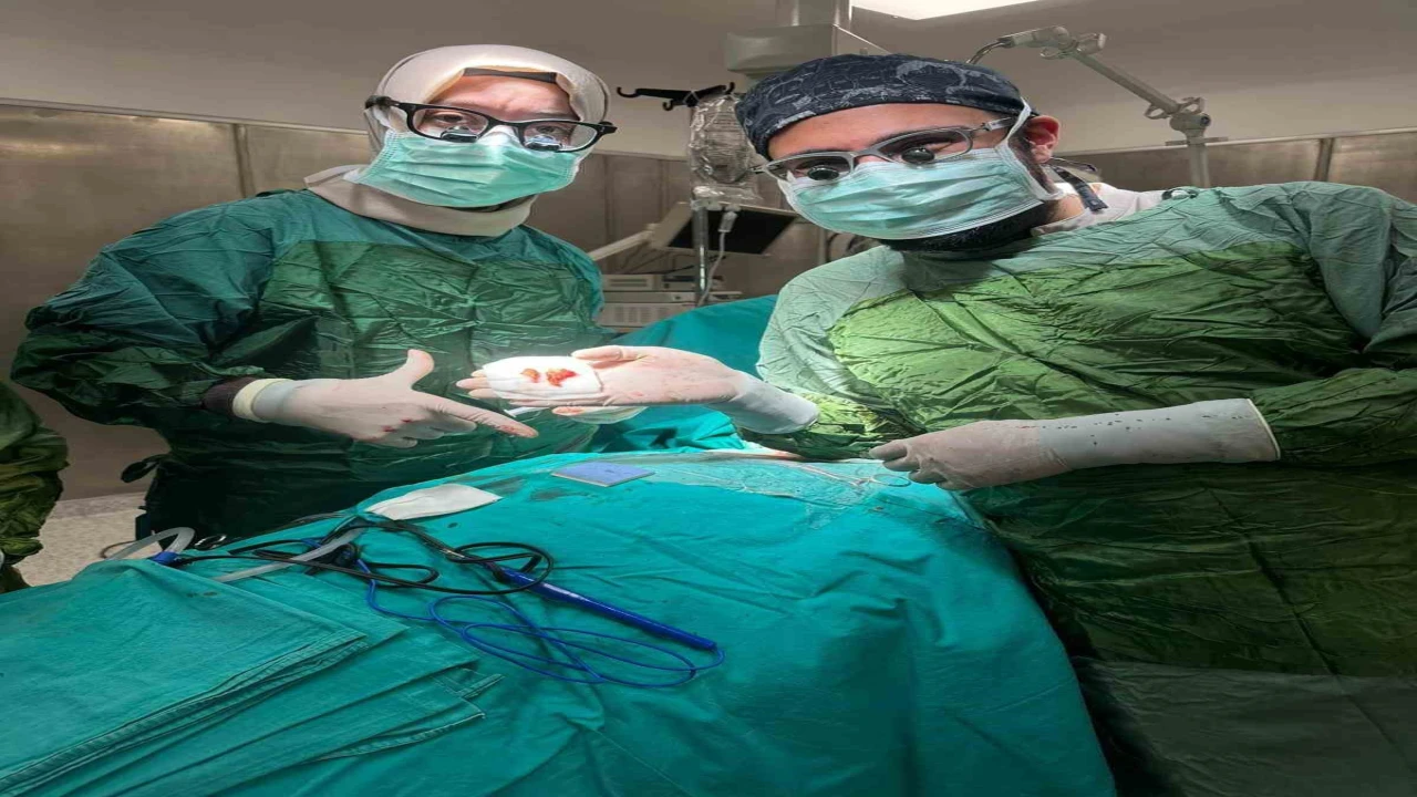 Burdurda 71 yaşındaki hastanın şah damarındaki yüzde 99luk tıkanıklık başarıyla açıldı