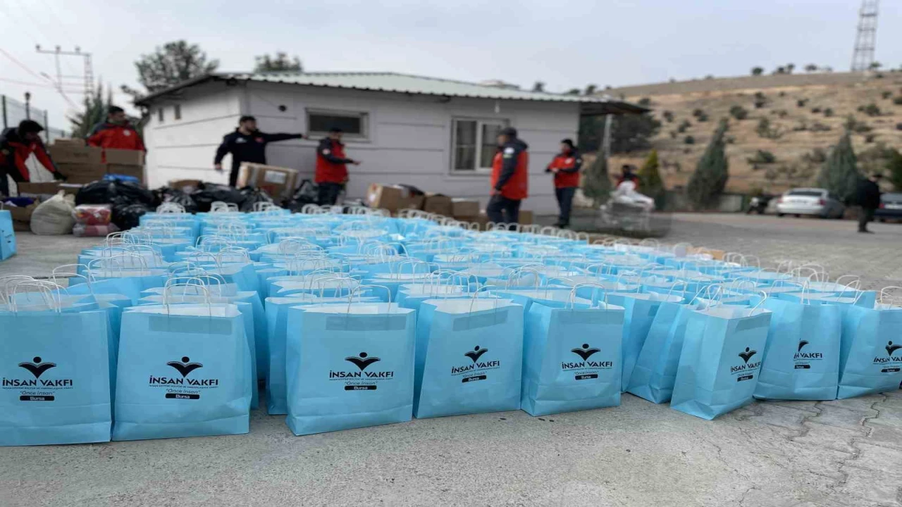 Bursadan deprem bölgesine yardım eli