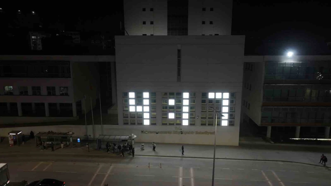 Büyükşehir, deprem şehitlerinin anısını yaşatıyor