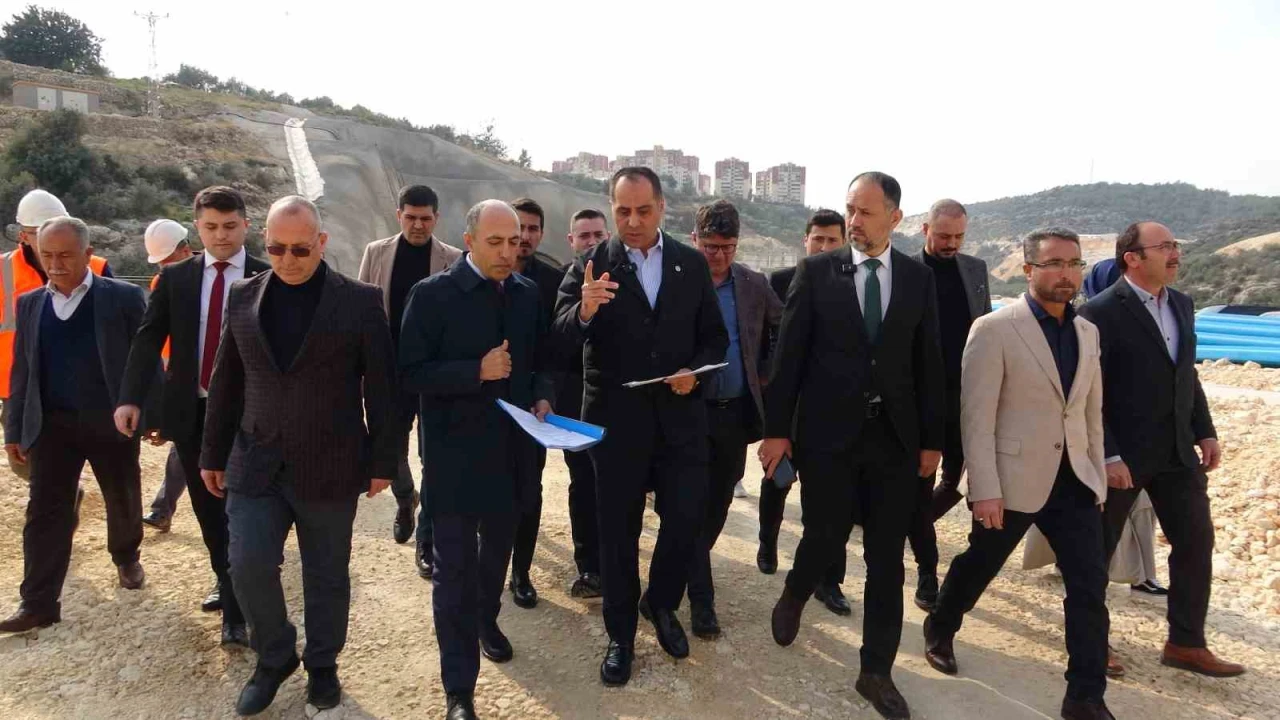 Çeşmeli-Erdemli-Silifke-Taşucu Otoyol Projesinde yüzde 27lik kısım tamamlandı