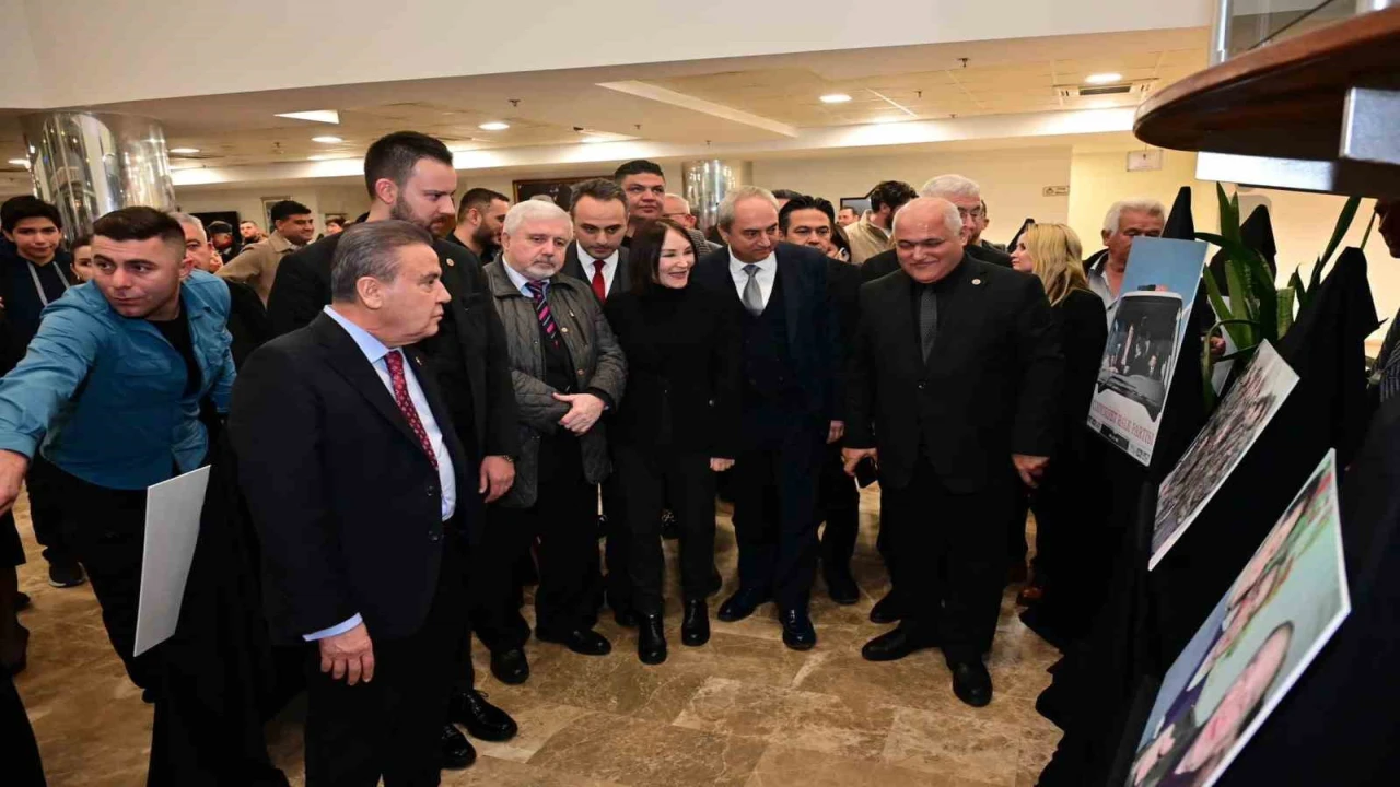 Deniz Baykal ölümünün 2. yılında Kepezde anıldı