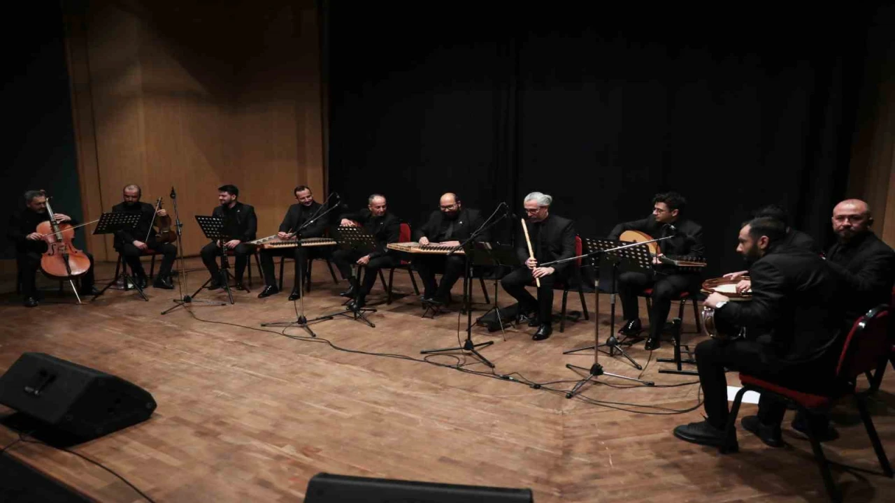 İsmail Baha Sürelsan Konservatuvarından Saz Eserleri Konseri