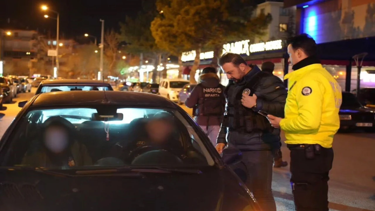 Ispartada 5 araç sürücüsüne cezai işlem uygulandı