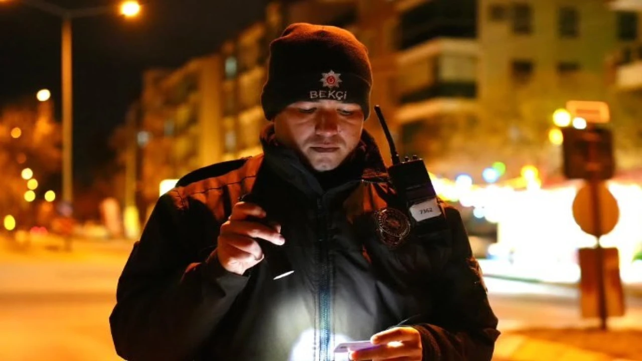 Ispartada asayiş uygulaması: 1 saate 59 şahıs ve 38 araç kontrol edildi