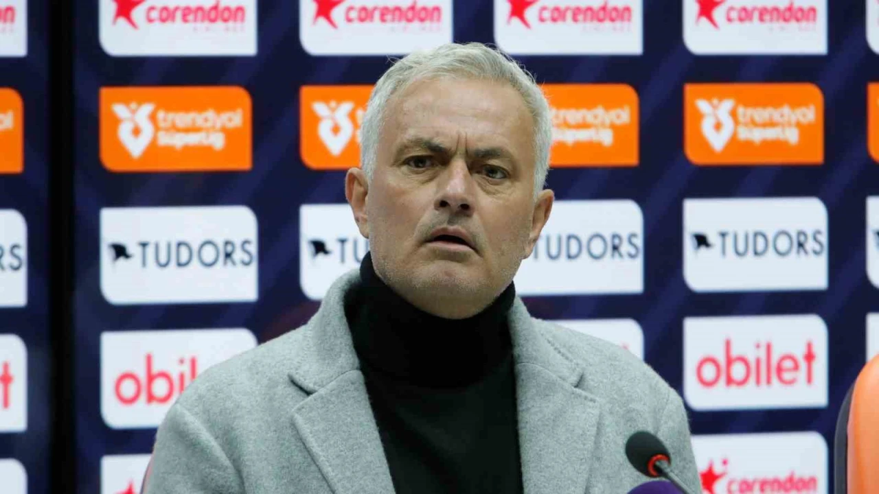 Jose Mourinho: Bir oyuncu sakatlandığı zaman, başka bir oyuncuya oynama kapısı açılır