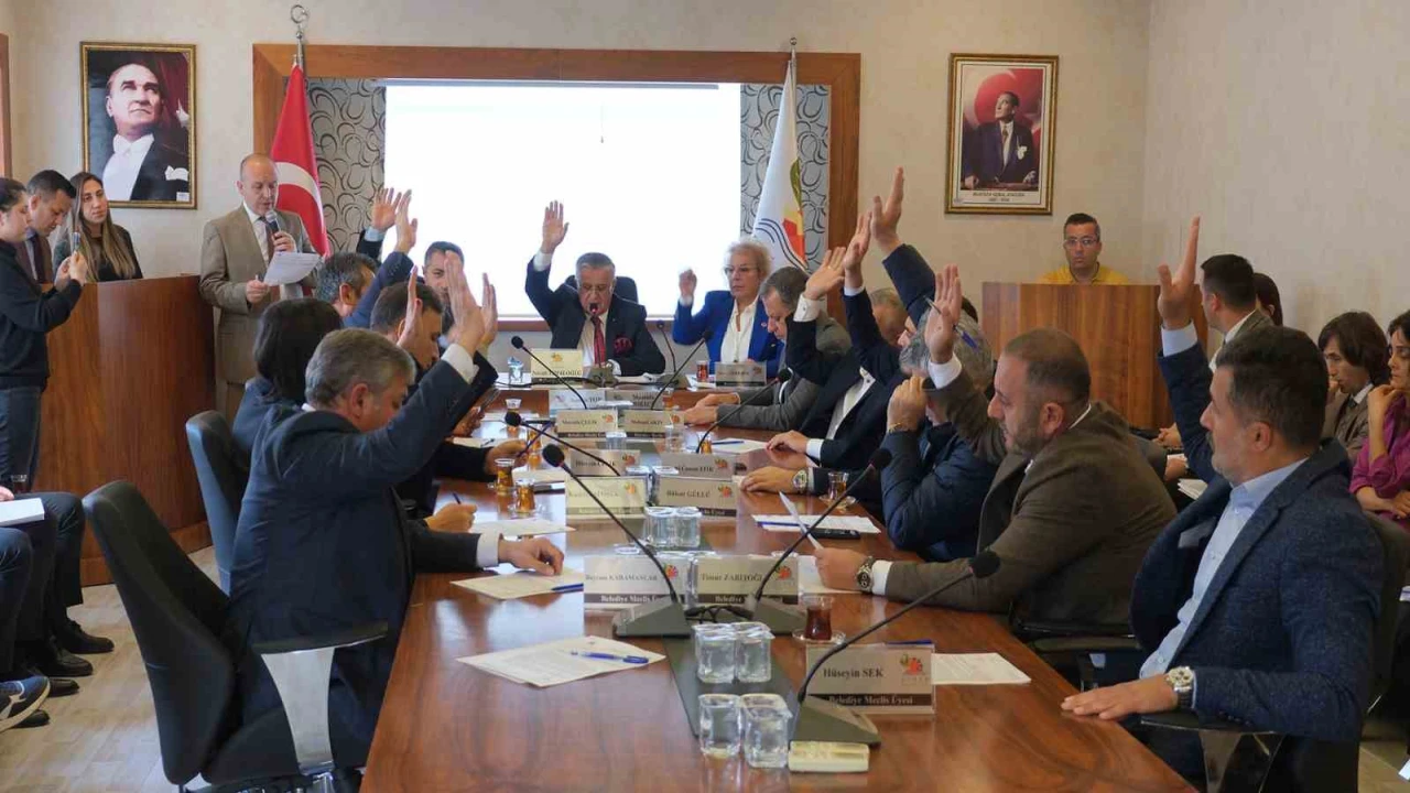 Kemer Belediye Başkanı Necati Topaloğlu: Kındılçeşmeyi kaybedersek Kemer halkına izahını yapamayız