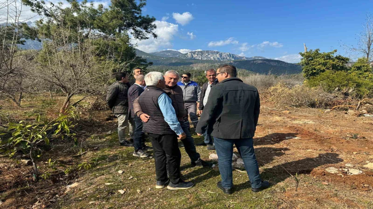 Kemerde imar yolları açılmaya devam ediyor