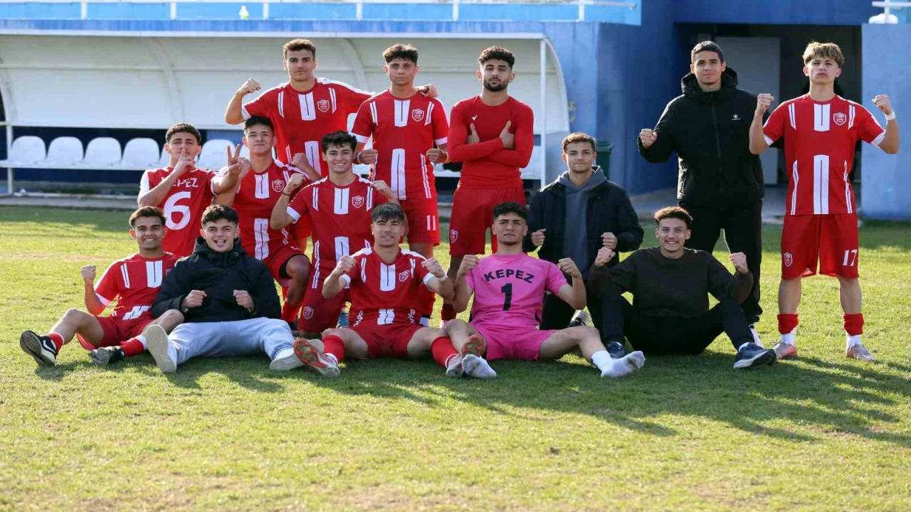 Kepezspor şampiyona biletini kazandı