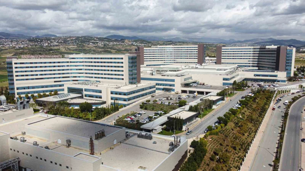 Mersin Şehir Hastanesi, depremde bölgenin yükünü sırtlandı