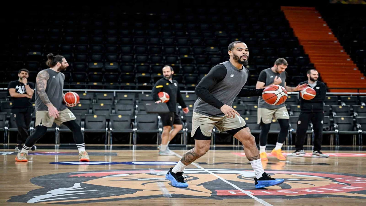 Mersin Spor, Manisa Basketi gözüne kestirdi