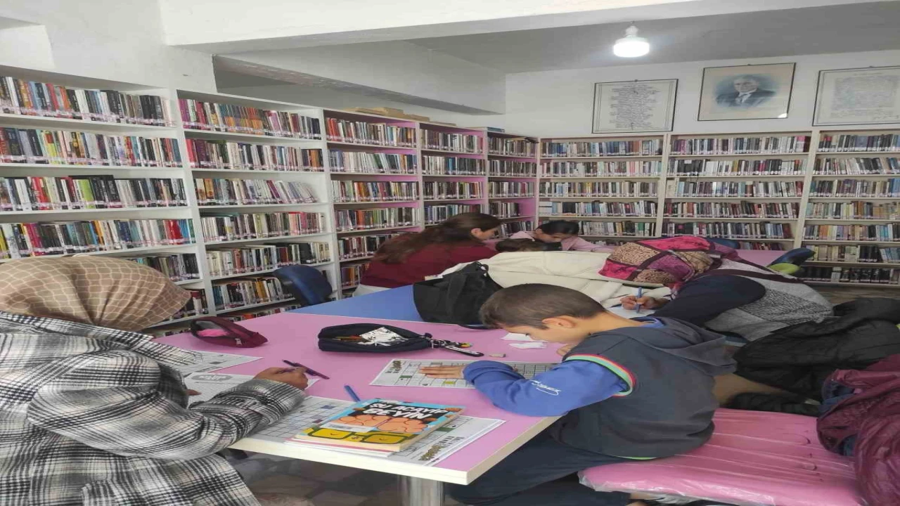 Mersinde Resimli Çengel Bulmaca etkinliği düzenlendi