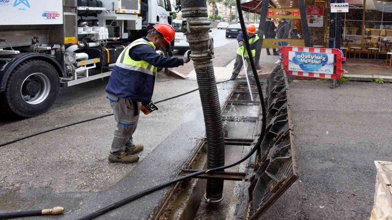 MESKİ su baskınlarına karşı tedbirlerini sürdürüyor
