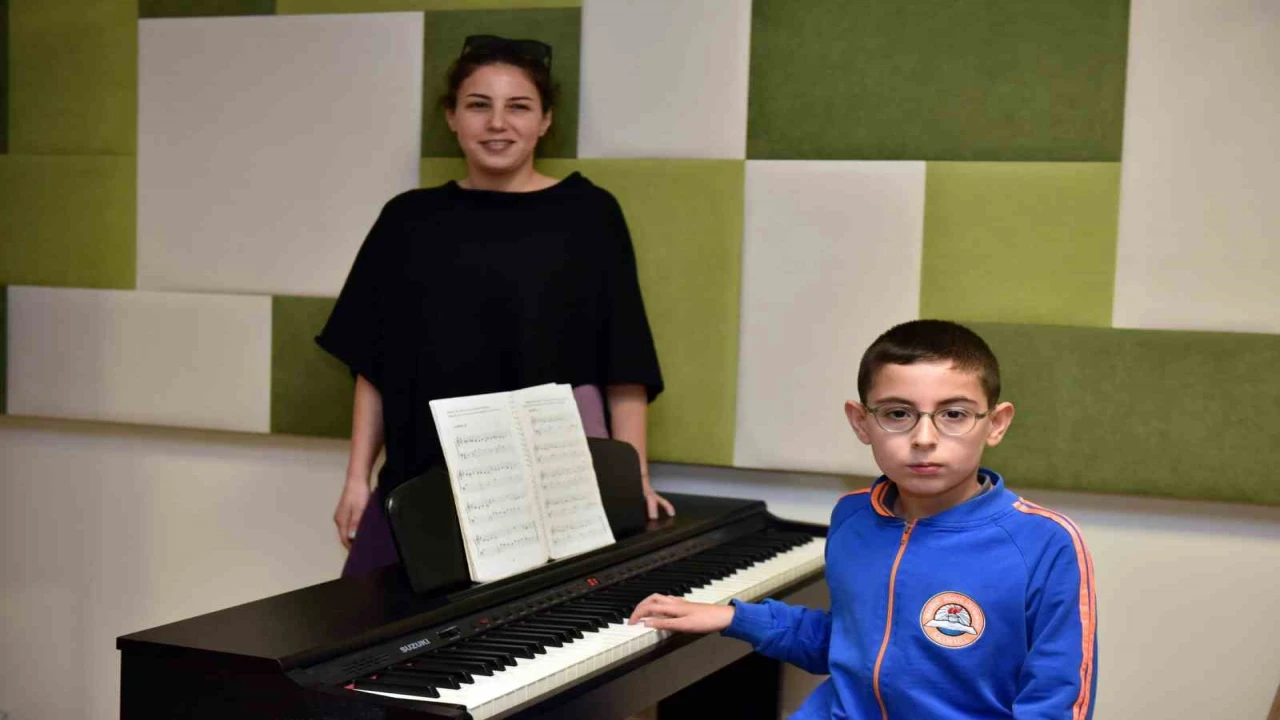 Mimar Sinan Akademide en fazla katılım piyona eğitimine oldu