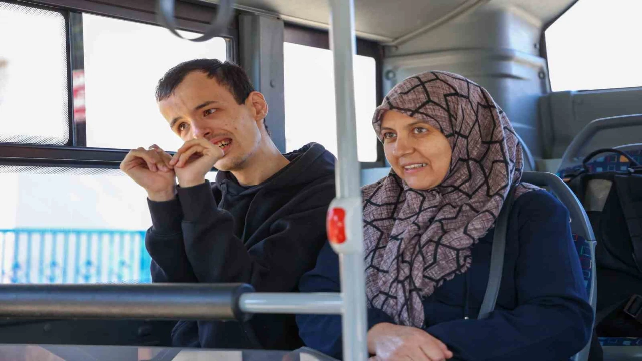 Otobüsle şehir turu hayali ‘bir mesajla gerçek oldu