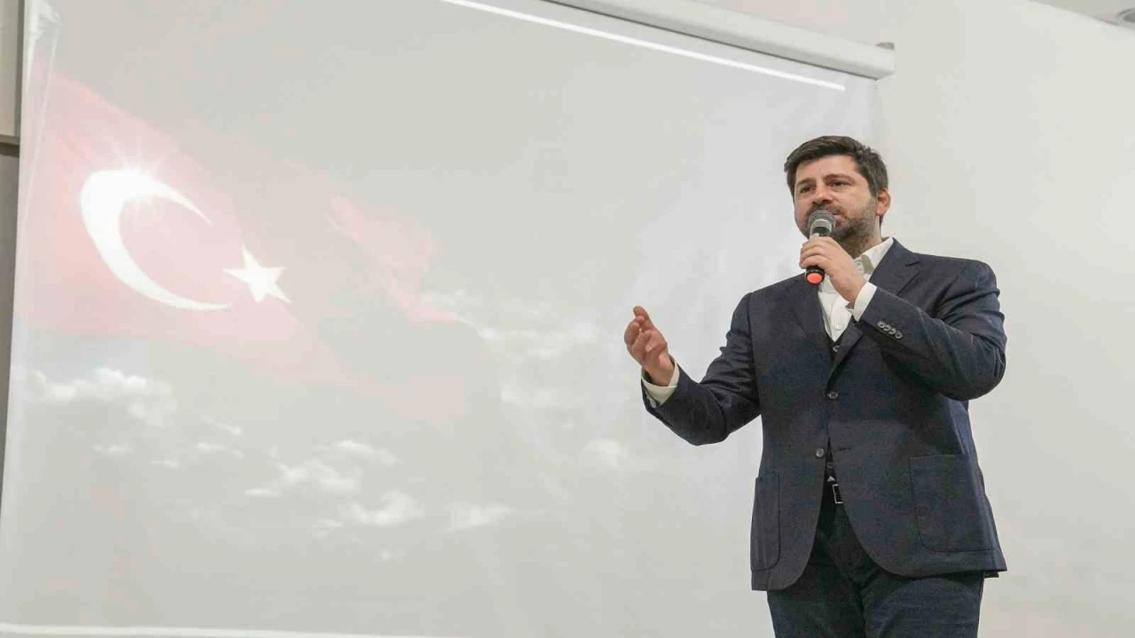 Tarsusta, 6 Şubat depreminde hayatını kaybedenler anıldı