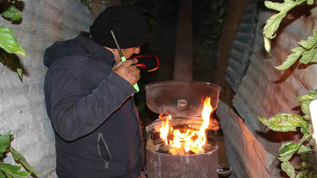 Türkiyenin örtü altı üretim merkezi Mersinde zirai don nöbeti başladı