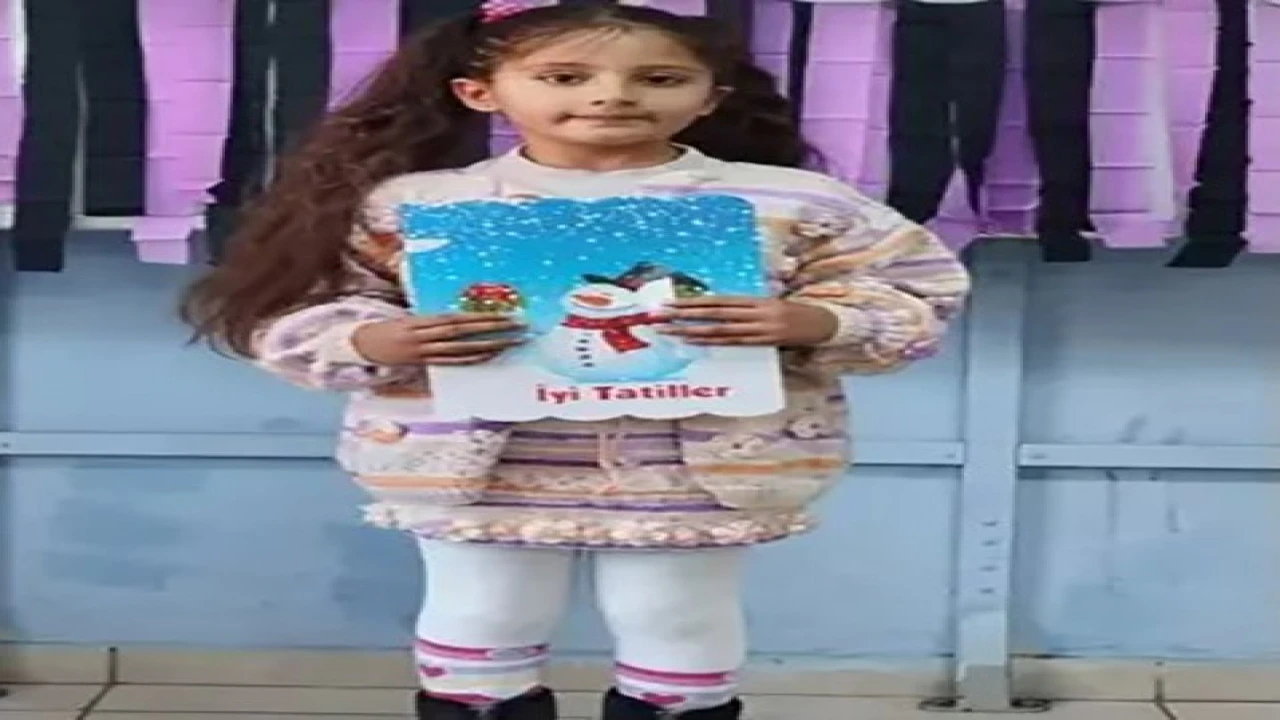 Adanada bisikletten düşen kız çocuğu hayatını kaybetti