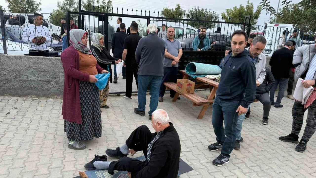 Adanada dilenciler durumu fırsata çevirdi