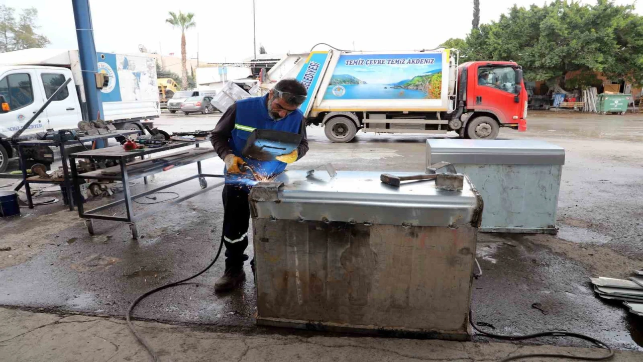 Akdeniz Belediyesi hem üretiyor hem de yeniliyor