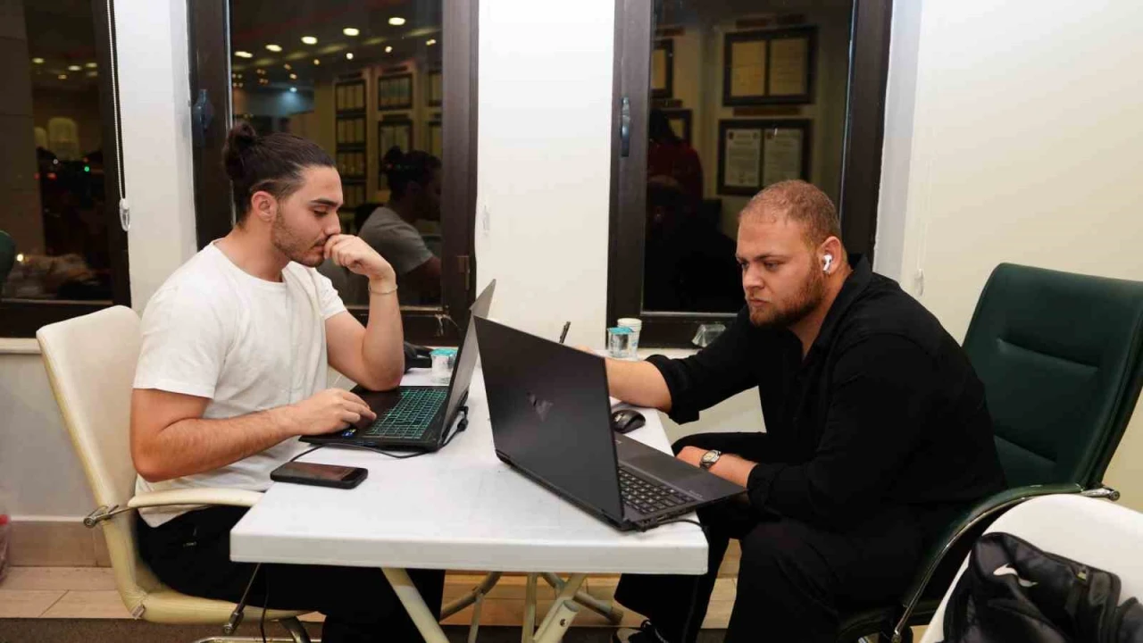 Alanya Belediyesinin eski meclis salonu öğrencilere tahsis edildi