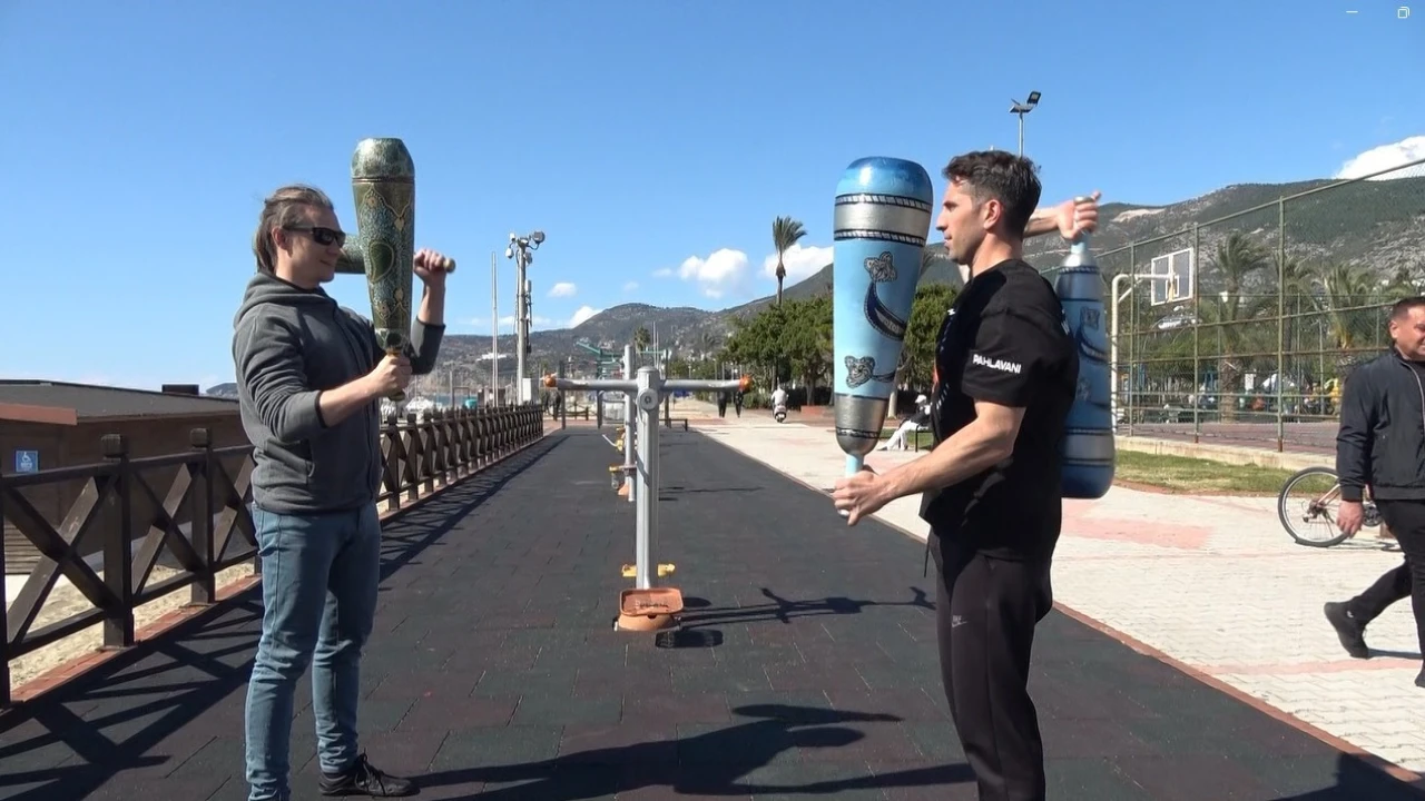 Alanyada Osmanlıdan kalma Lobut Çevirme sporuna büyük ilgi