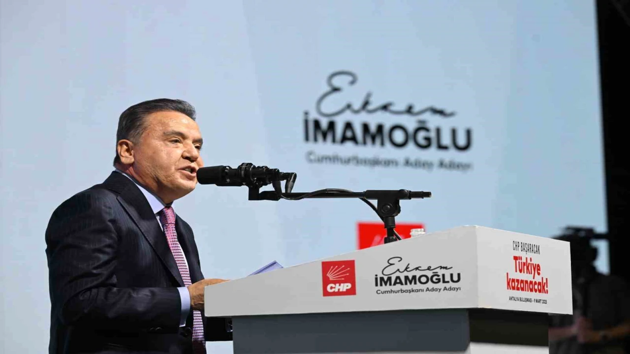 Antalya Büyükşehir Belediye Başkanı Böcek: İmamoğlunun her zaman yanındayız