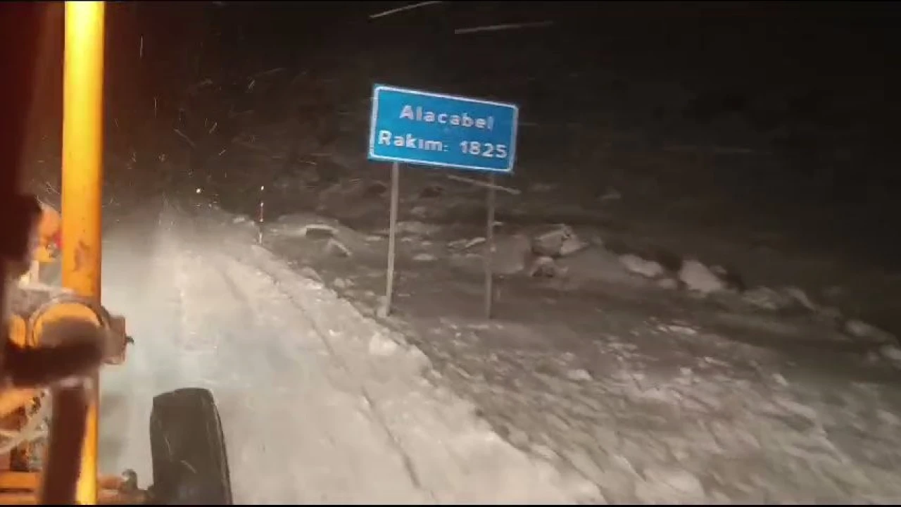 Antalyaya kar sürprizi