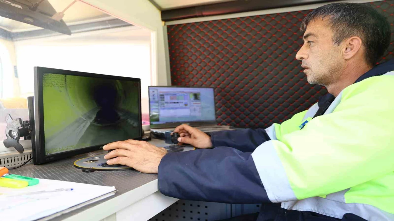 ASATtan robot destekli yağmur suyu temizlik çalışması