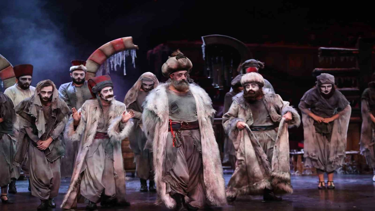 AŞT oyunlarını kapalı gişe oynuyor