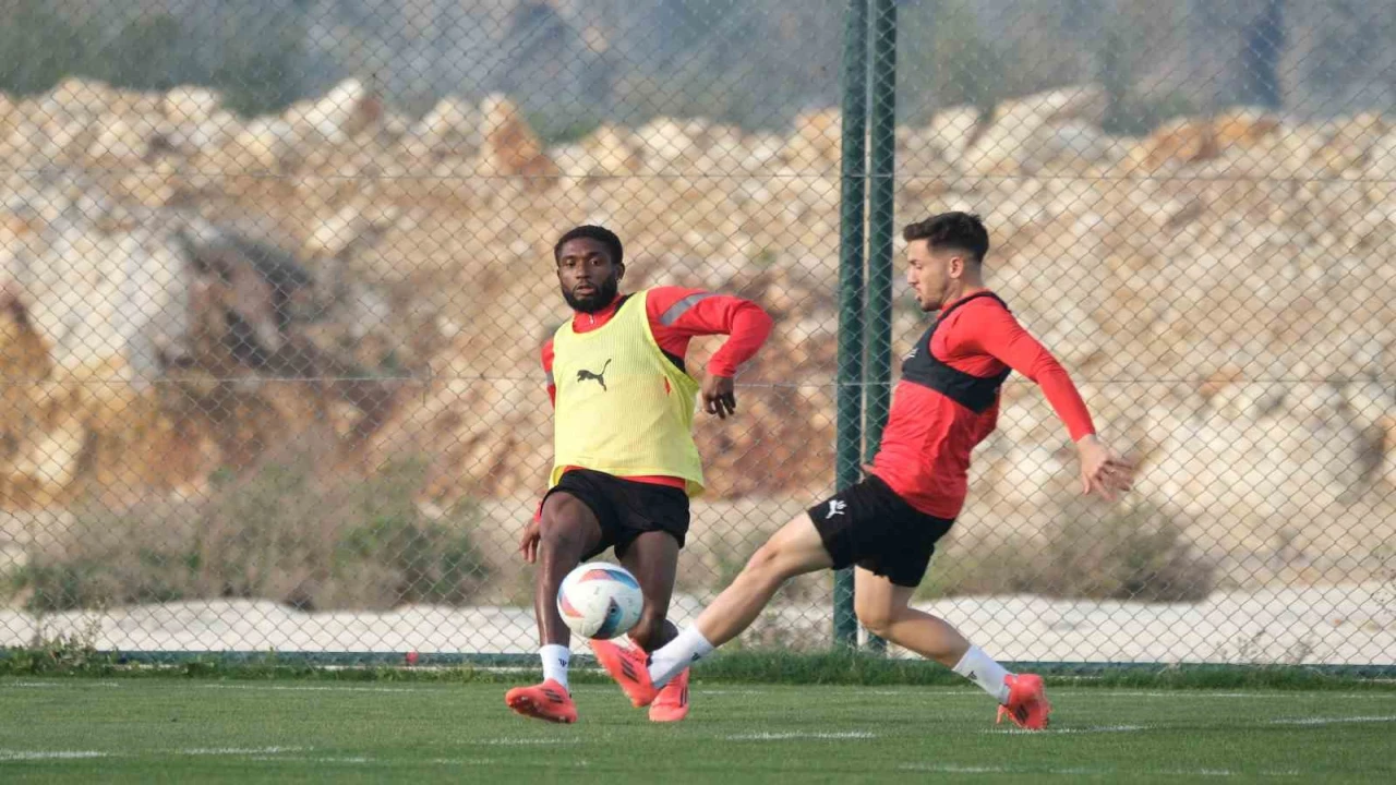 Atakaş Hatayspor, Kayserispor maçı hazırlıklarını sürdürdü