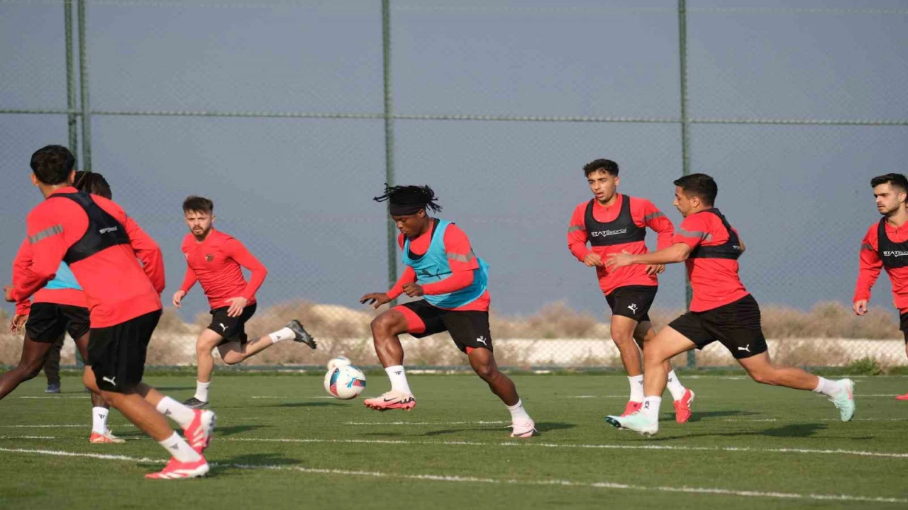 Atakaş Hatayspor, Sivasspor maçı hazırlıklarına başladı