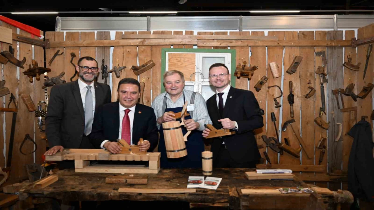 Başkan Böcek: Turizmdeki yenilikçi vizyonumuzu anlatıyoruz