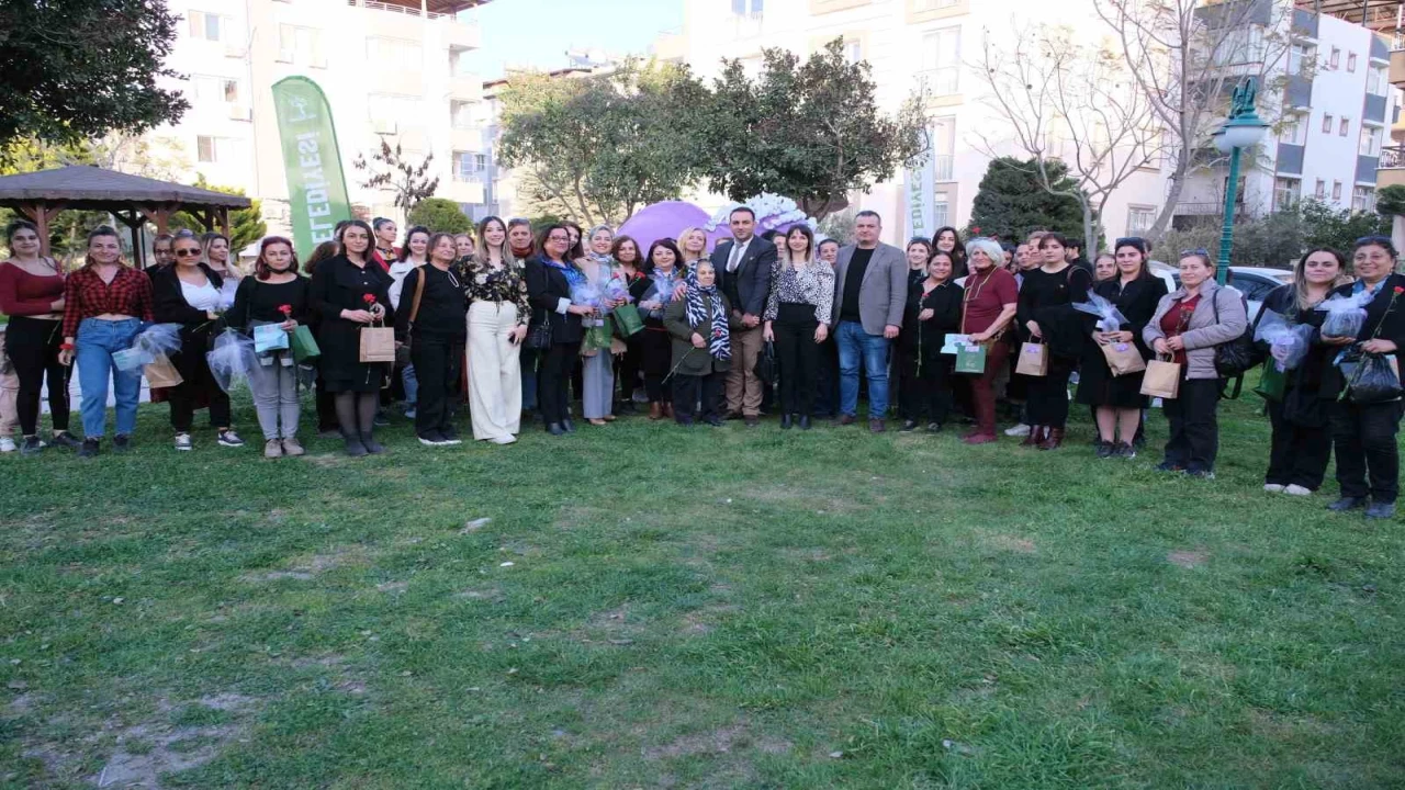 Başkan Özgün, Defne Belediyesinin kadın çalışanlarıyla bir araya geldi