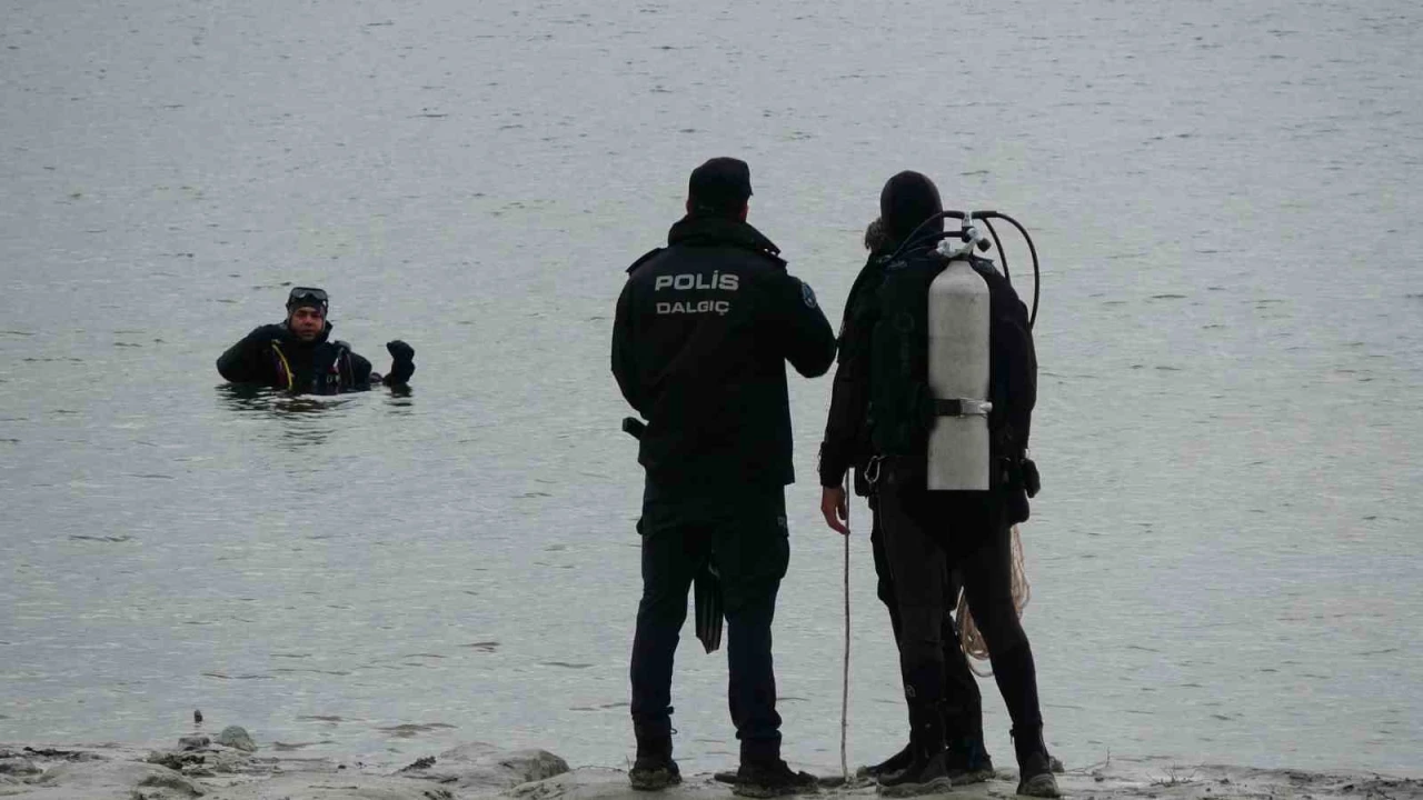Burdurda 63 yaşındaki kayıp adamı arama çalışmaları sürüyor