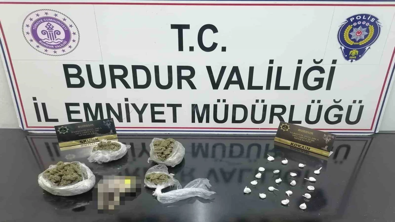 Burdurda durdurulan araçtan uyuşturucu çıktı, 1 kişi tutuklandı