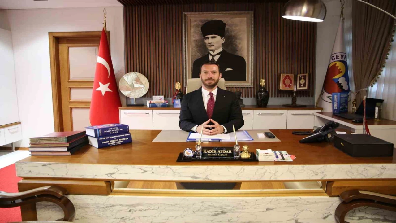 Ceyhanda emeklilere 5 bin TL bayram ikramiyesi