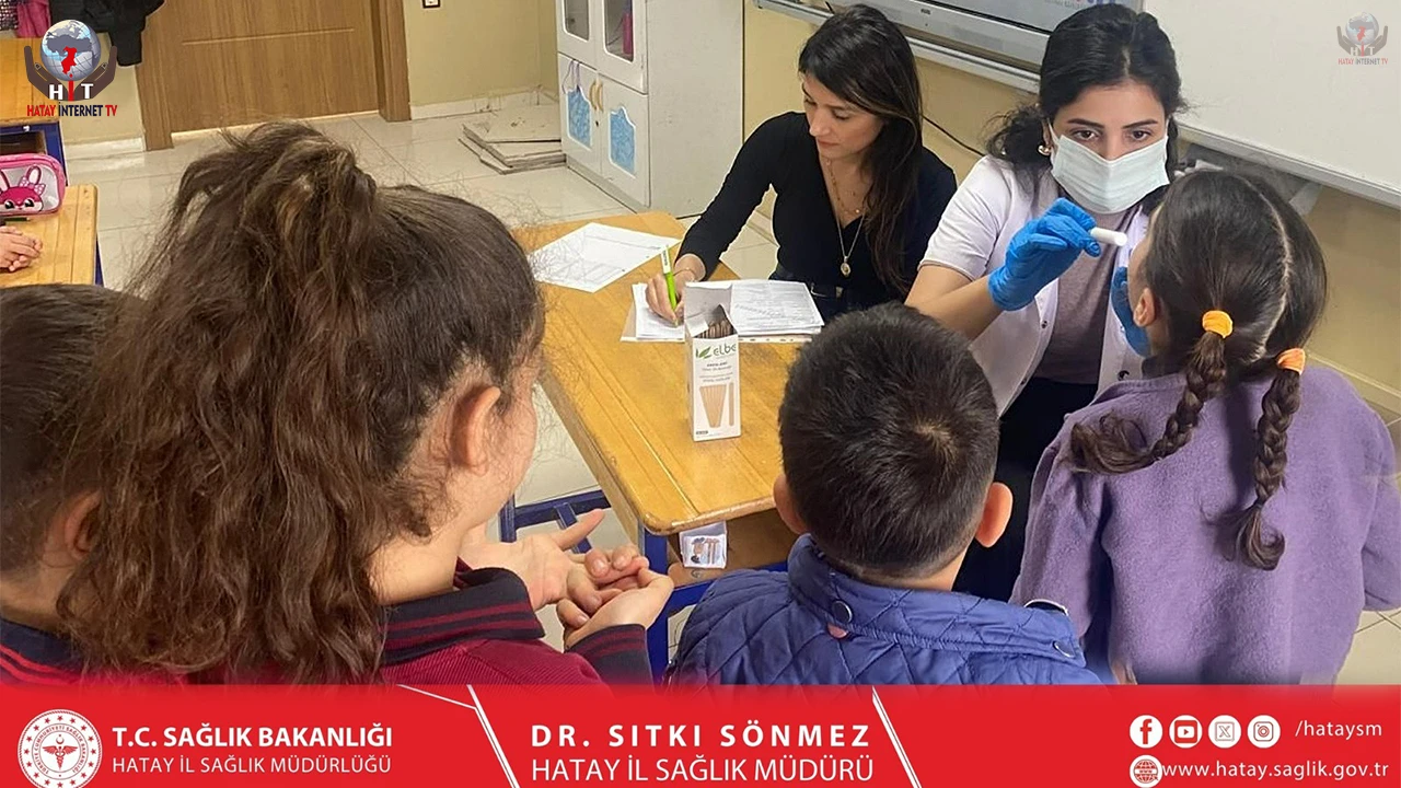 Defne İlçe Sağlık Müdürlüğü'nden Ağız Diş Sağlığı Taraması